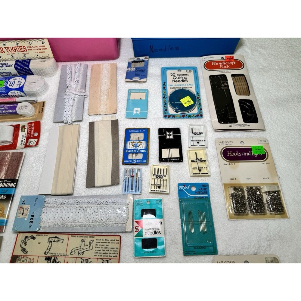 Huge Vintage Sewing Notions Lot Kit Case Singer Assorted Needles & Thread - Picture 4 of 14